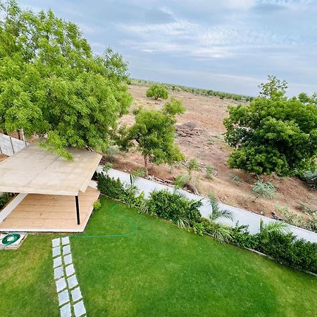 Karmabhumi 1 Villa Sātej Esterno foto